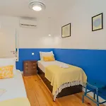 Apartamento 4br Terrace - - Tram 28 *